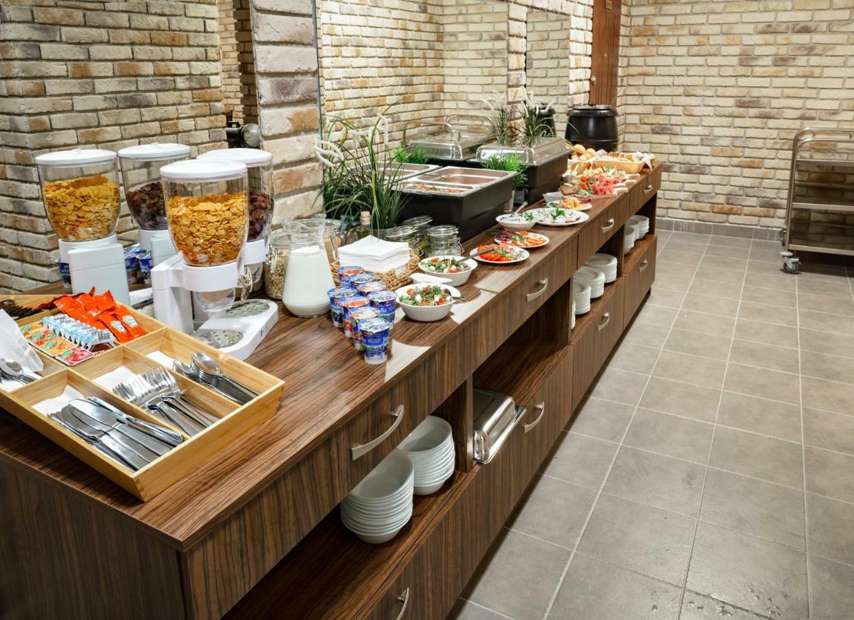 Hotel Lublin Dış mekan fotoğraf